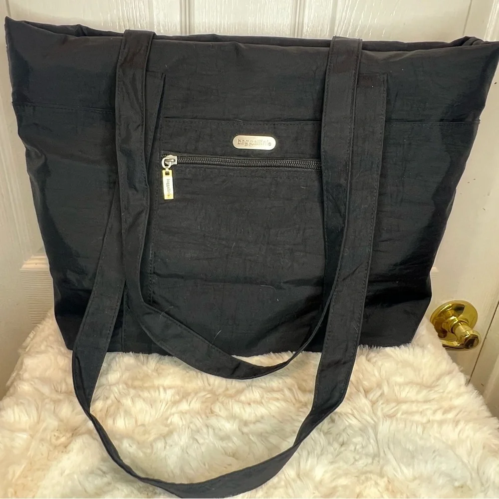 BAGGALLINI EXPANDABLE TRAVEL SHOPPING TOTE - Picture 1 of 10